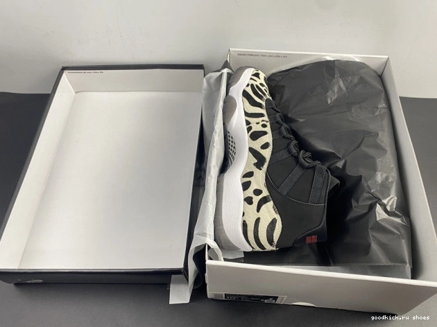 INSTINCT AIR JORDAN ANIMAL AR0715-010 11 0821